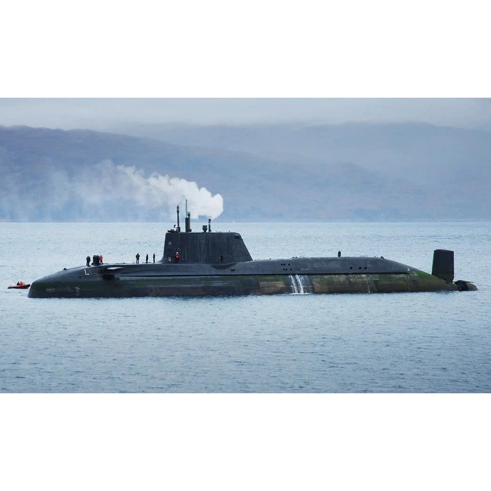 Royal Navy HMS Astute Submarine (S119-Astute Class) 30 Inches Model