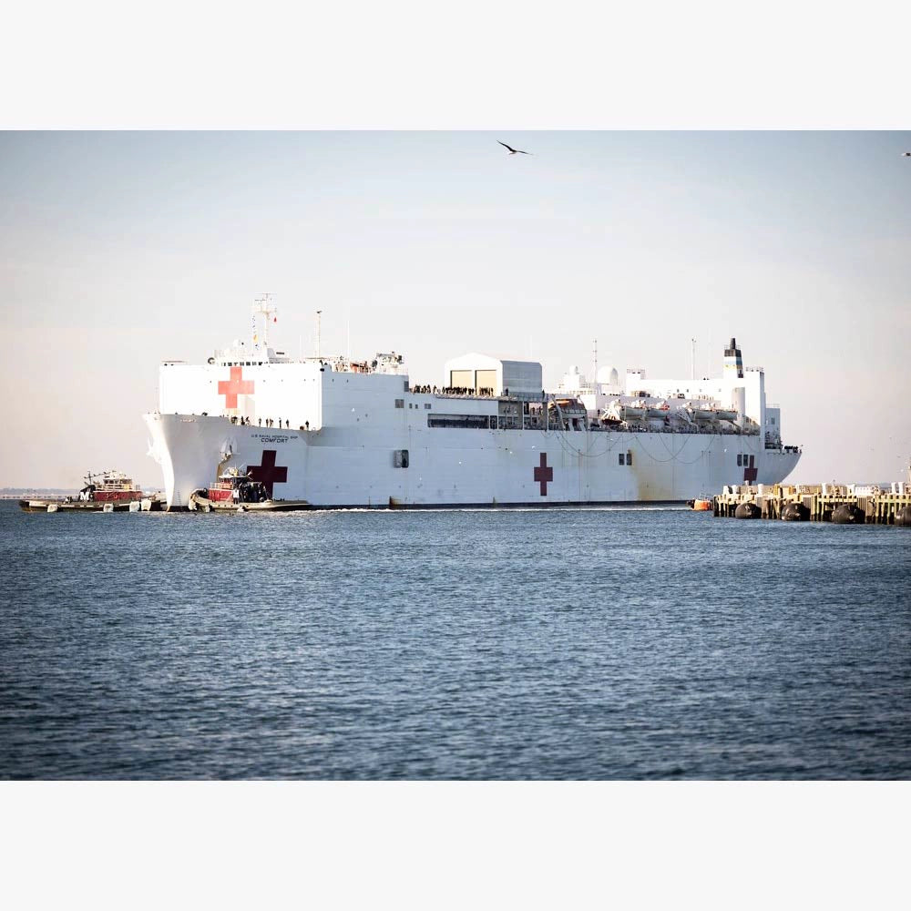 USNS Comfort (T-AH-20) 30 Inches Hospital Ship Model