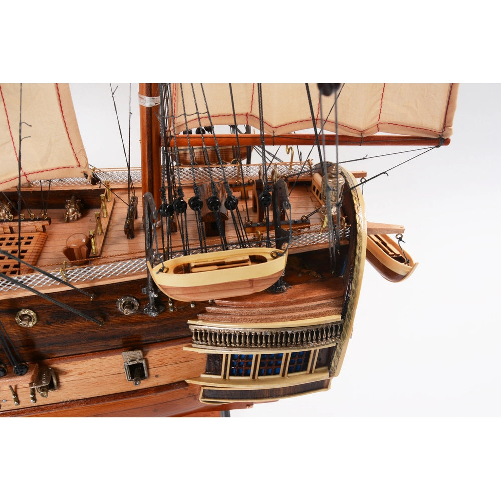 Symetric wooden lifeboat with paddles medium and large