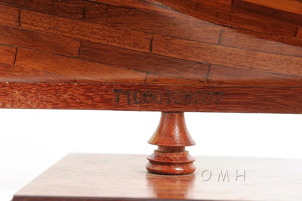 HMS Bounty Admiral Line