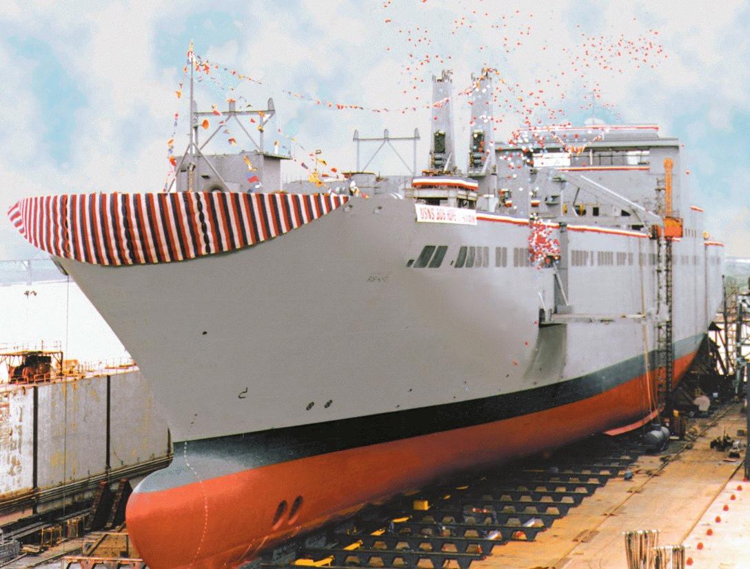 USNS Bob Hope (T-AKR-300) 30 inches boat model