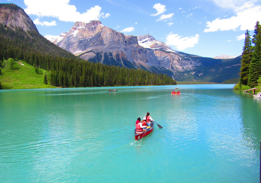 Best Canoes for River Paddling: How to Choose the Right Canoe
