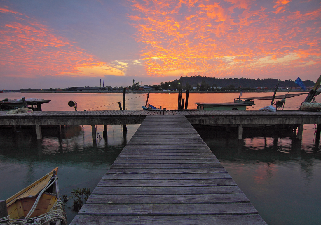Floating Boat Docks: Types, Benefits, Costs and How They Work