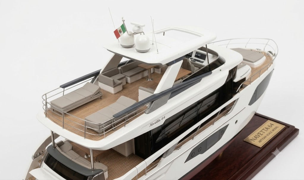 Maquette de bateau Absolute Navetta 64 (Série Navetta) de 30 pouces