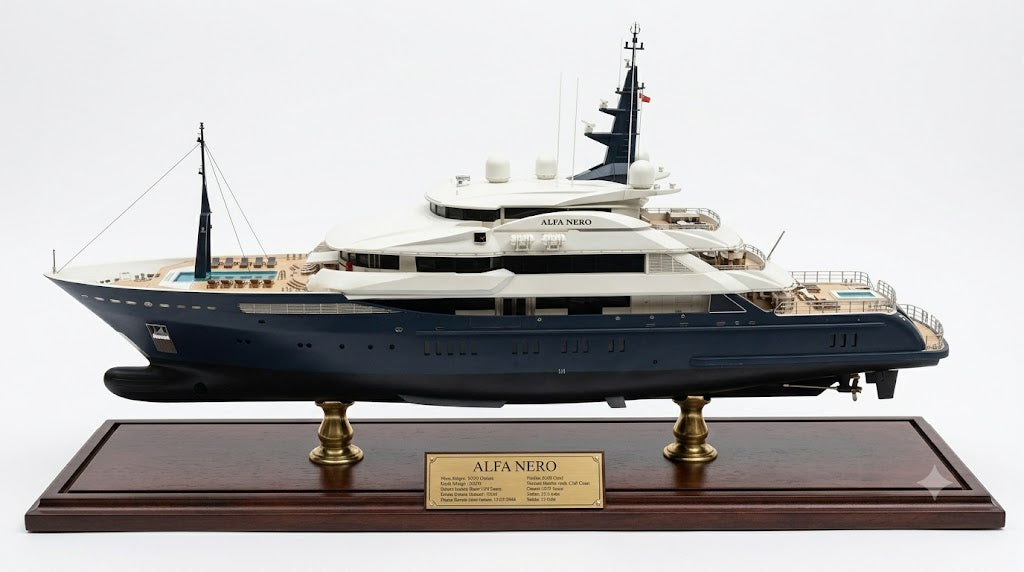Maquette de bateau ALFA NERO italien 30 pouces