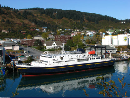 Tustumena 36 inches Ferry Model