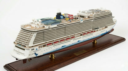 American Norwegian Bliss (Breakaway Plus Class) – Norwegian Cruise Line 30 Inches Ship Model