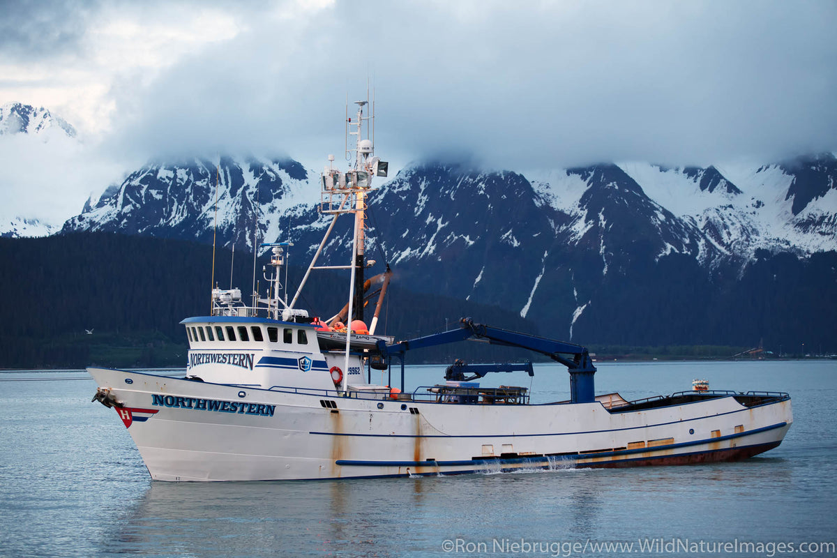 FV Northwestern 36 inches fishing boat model