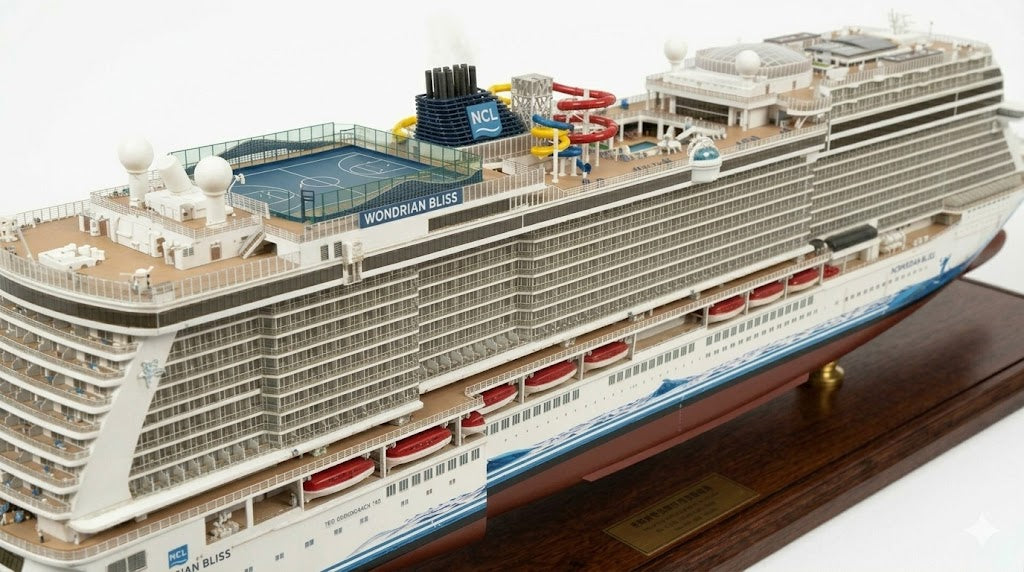 American Norwegian Bliss (Breakaway Plus Class) – Norwegian Cruise Line 36 Inches Ship Model