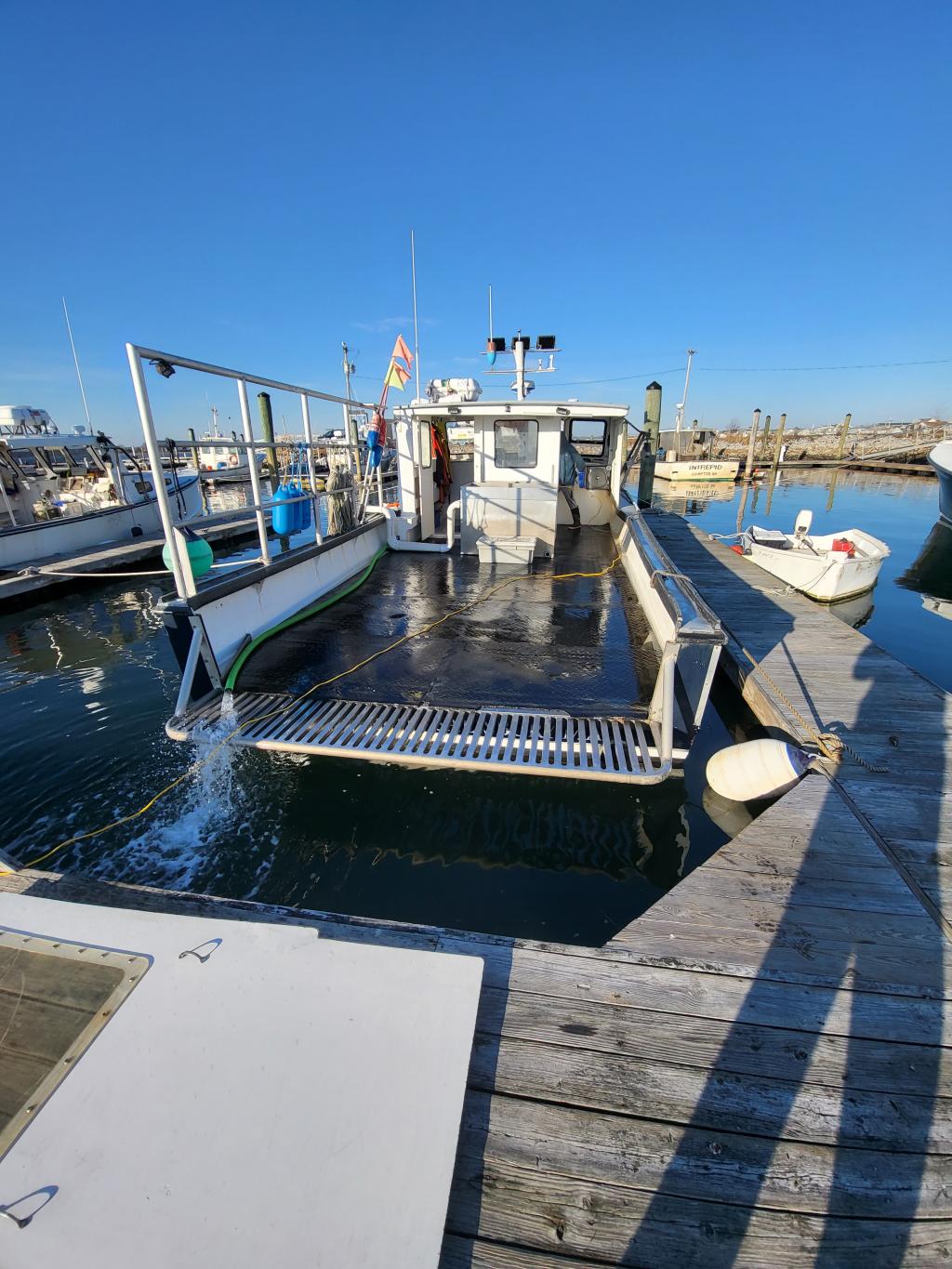 Young Brothers 40 Lobster 36 inches Boat Model