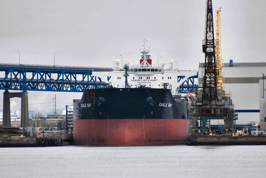 Eagle Bay Tanker 30 inches Model