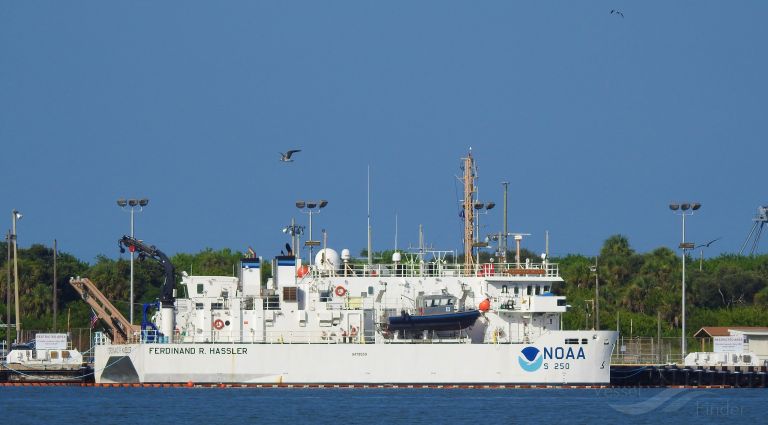 NOAA Ship Ferdinand Hassler (S 250) 30 inches boat model
