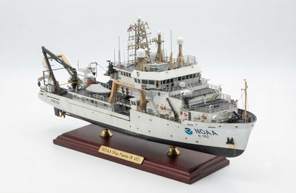 NOAA Ship Pisces (R 102) 30 Inches Ship Model