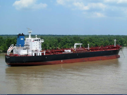 Overseas New York 30 inches Tanker Model