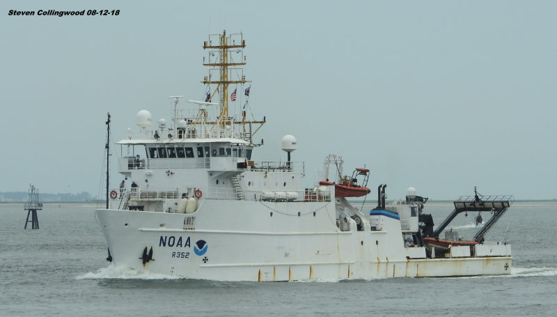 NOAA Ship Nancy Foster (R 352) 30 Inches Ship Model