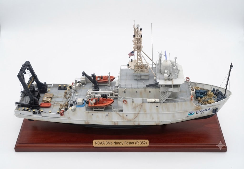NOAA Ship Nancy Foster (R 352) 30 Inches Ship Model