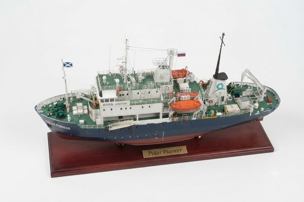 Polar Pioneer 36 inches Icebreaker Model