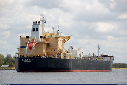 Eagle Bay Tanker 30 inches Model