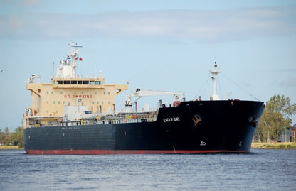 Eagle Bay Tanker 30 inches Model