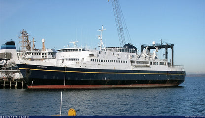 Tustumena 36 inches Ferry Model