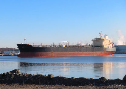 Eagle Bay Tanker 30 inches Model