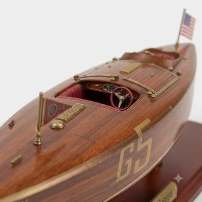 Baby Bootlegger 30 inches boat model