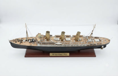 SS Vaterland (1913) Ocean Liner 36 inches boat model