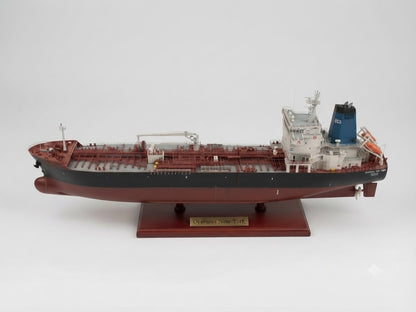 Overseas New York 30 inches Tanker Model