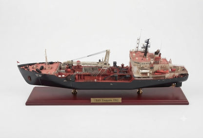 USAV Essayons (1982 ship) 36 Inches Ship Model