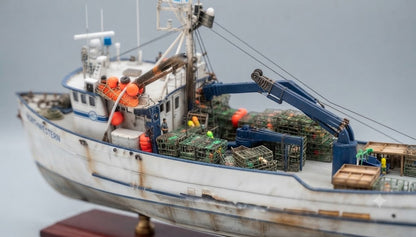 FV Northwestern 36 inches fishing boat model