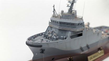 USNS Navajo (T-ATS-6) 36 Inches Ship Model