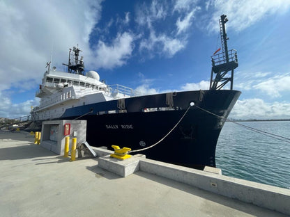 R/V Sally Ride Research 36 inches boat Model