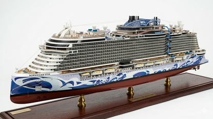 American Norwegian Viva (Prima Class) – Norwegian Cruise Line 30 Inches Ship Model
