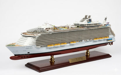 American Oasis of the Seas (Oasis Class) – Royal Caribbean 36 Inches Ship Model