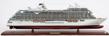 American Seven Seas Grandeur (Explorer-Class) Cruise Ship 30 Inches Model