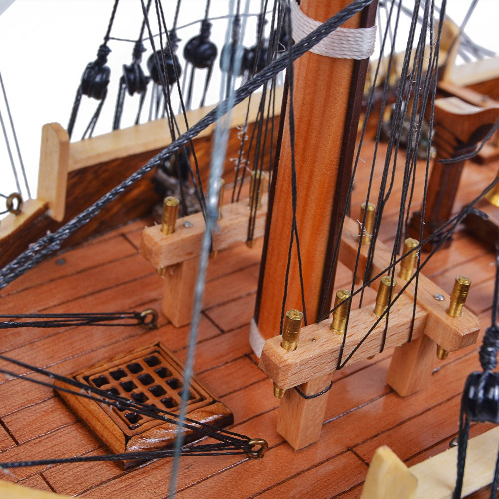 USS Constellation Orta Amiral Sınıfı