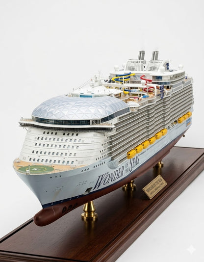 American Wonder of the Seas (Oasis Class) – Royal Caribbean 36 Inches Ship Model