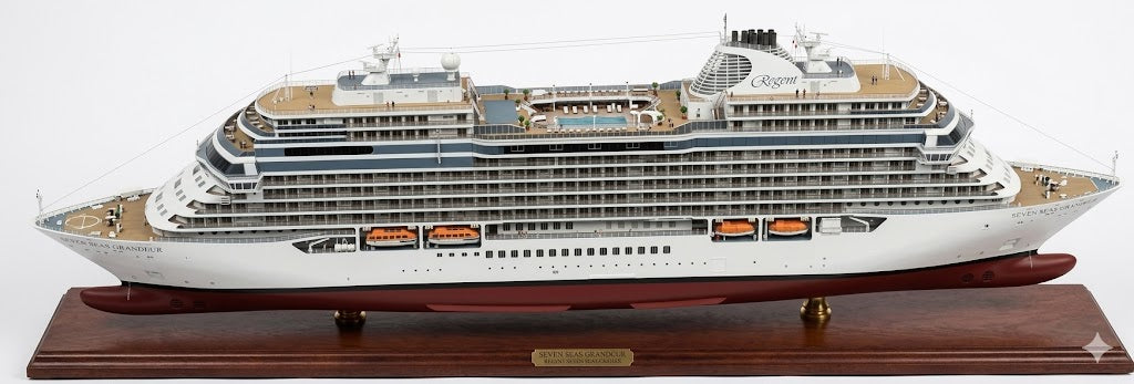 American Seven Seas Grandeur (Explorer-Class) Cruise Ship 36 Inches Model