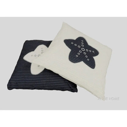 Anne Home - White Pillow Blue Star set of 2