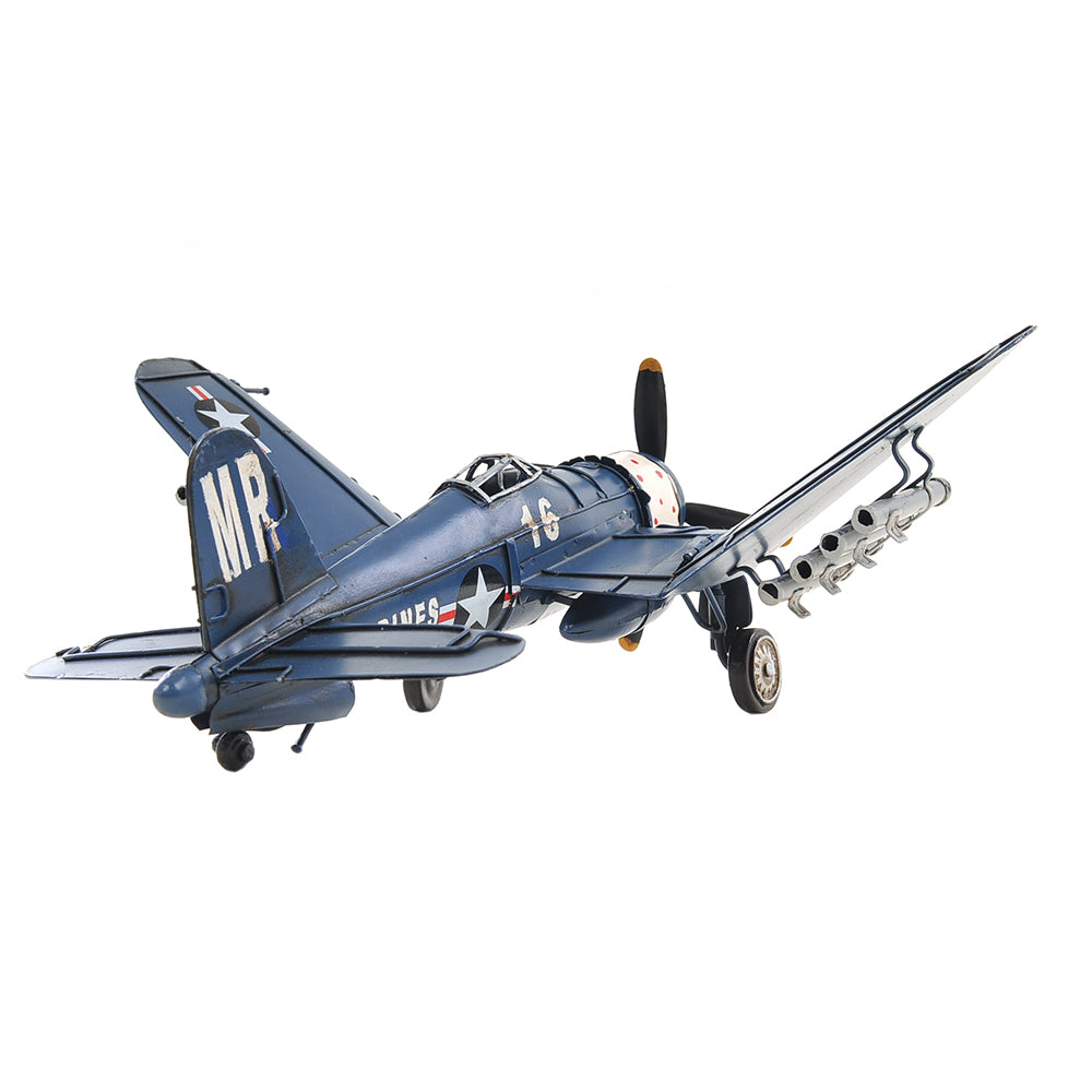 1944 F4U Corsair 1:31