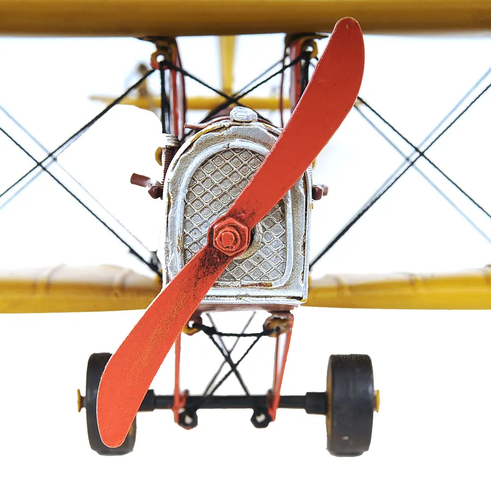 1918 Yellow Curtiss JN-4 1:24