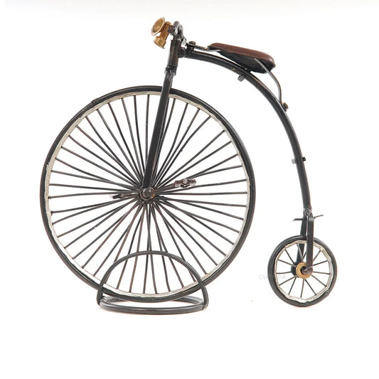 1870 The High Wheeler -Penny Farthing