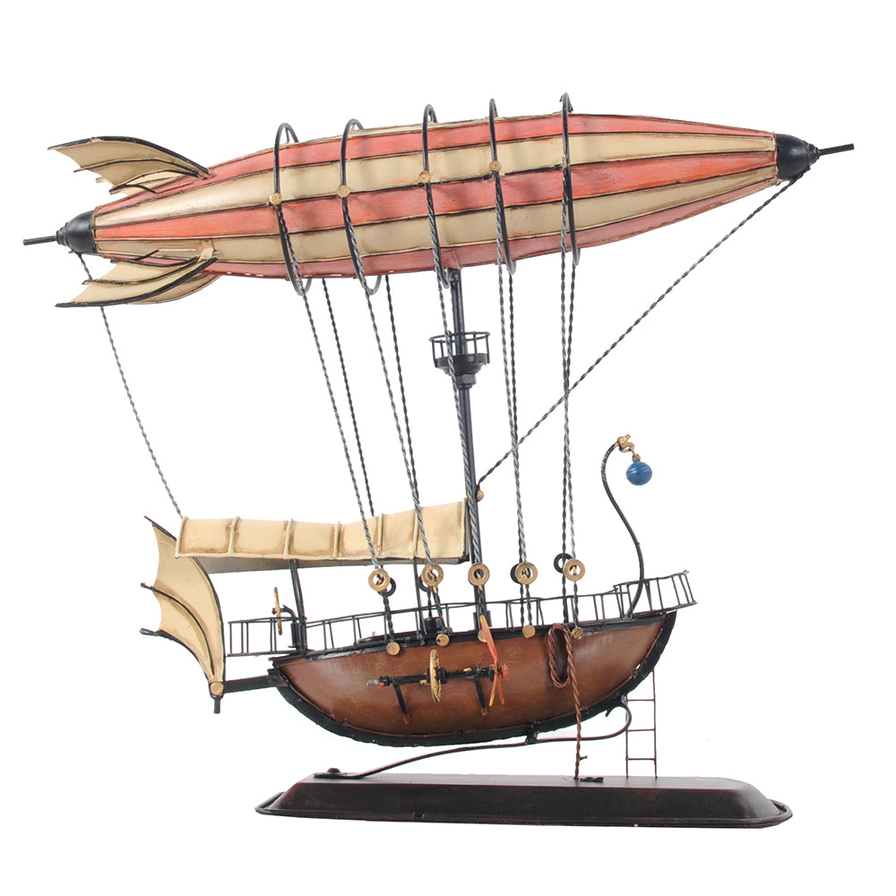 Maquette de dirigeable Steampunk