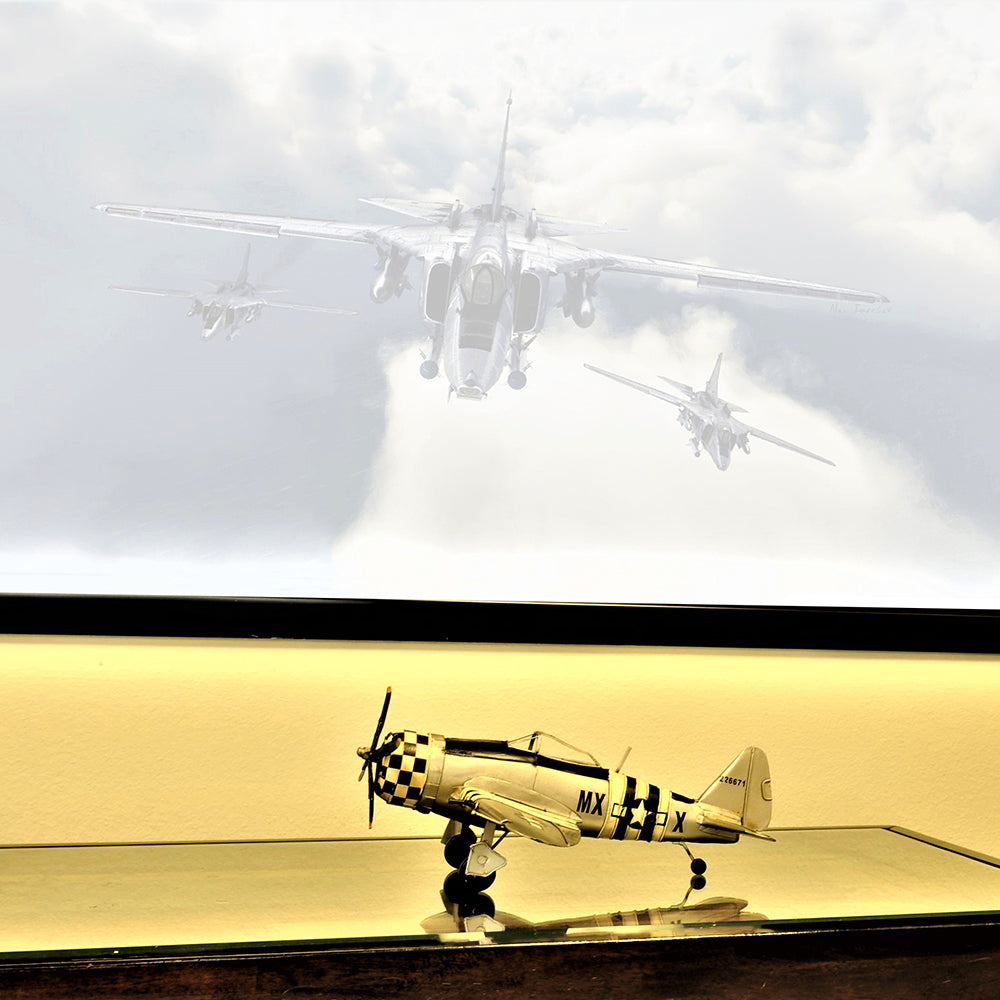 1943 Republic P-47 Bomber-Fighter