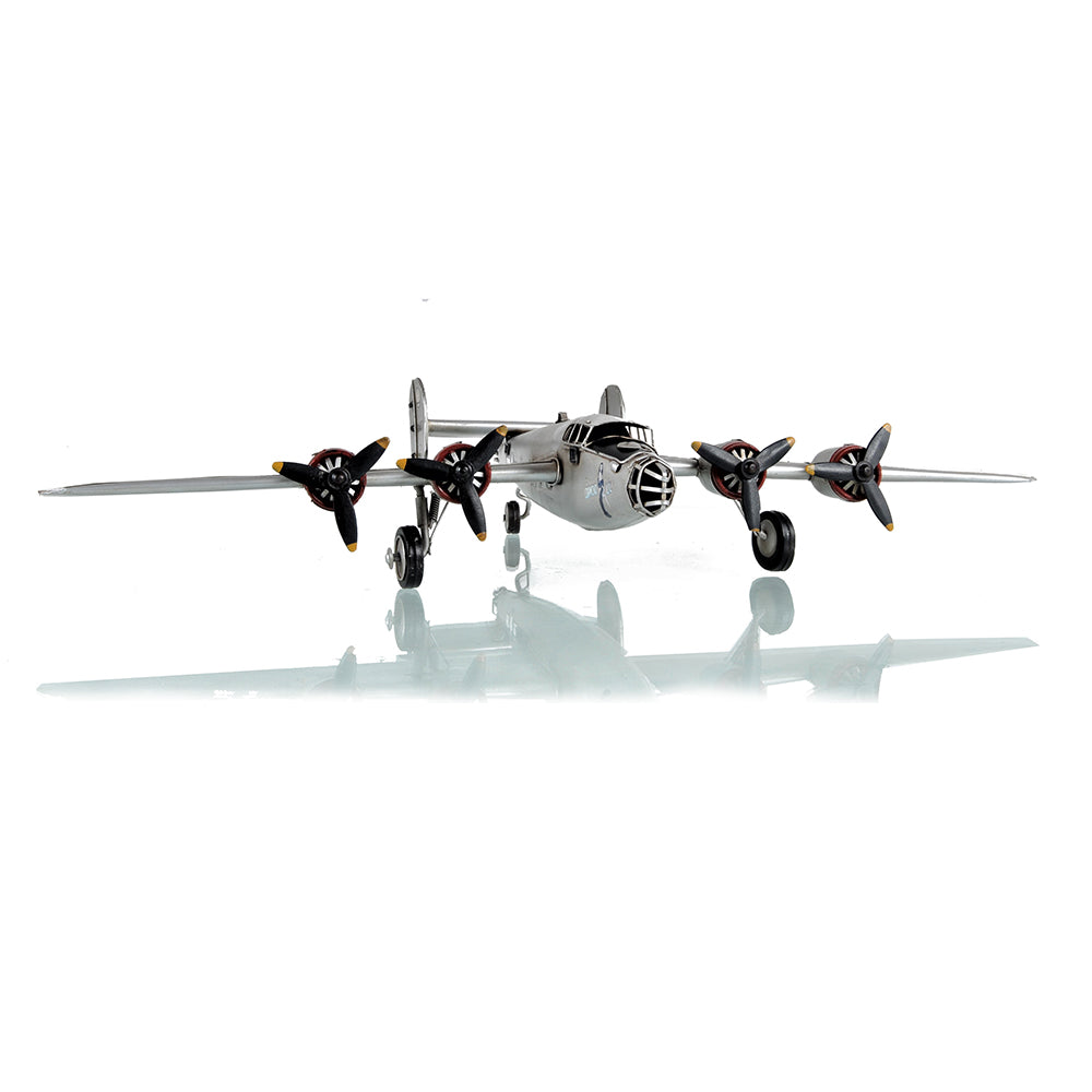 1940s U.S. Heavy Bomber Plane