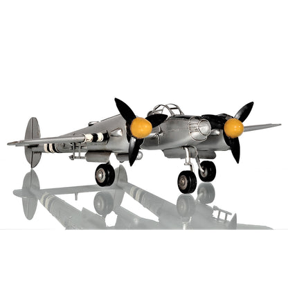 1940s U.S. Twin-Engine Fighter Plane