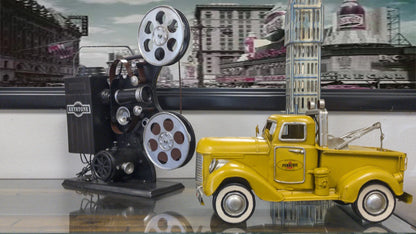 1930s Keystone 8mm Film Projector Model R-8 Display-Only