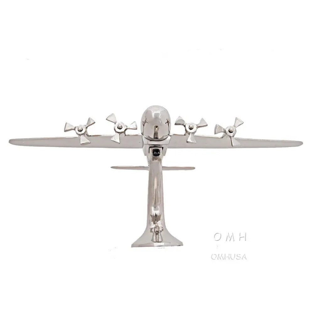 Avion en aluminium
