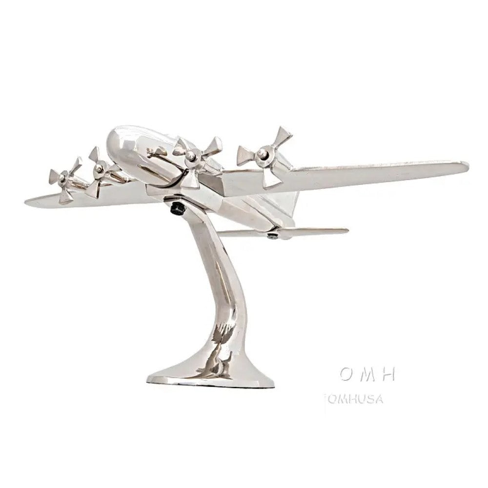 Avion en aluminium