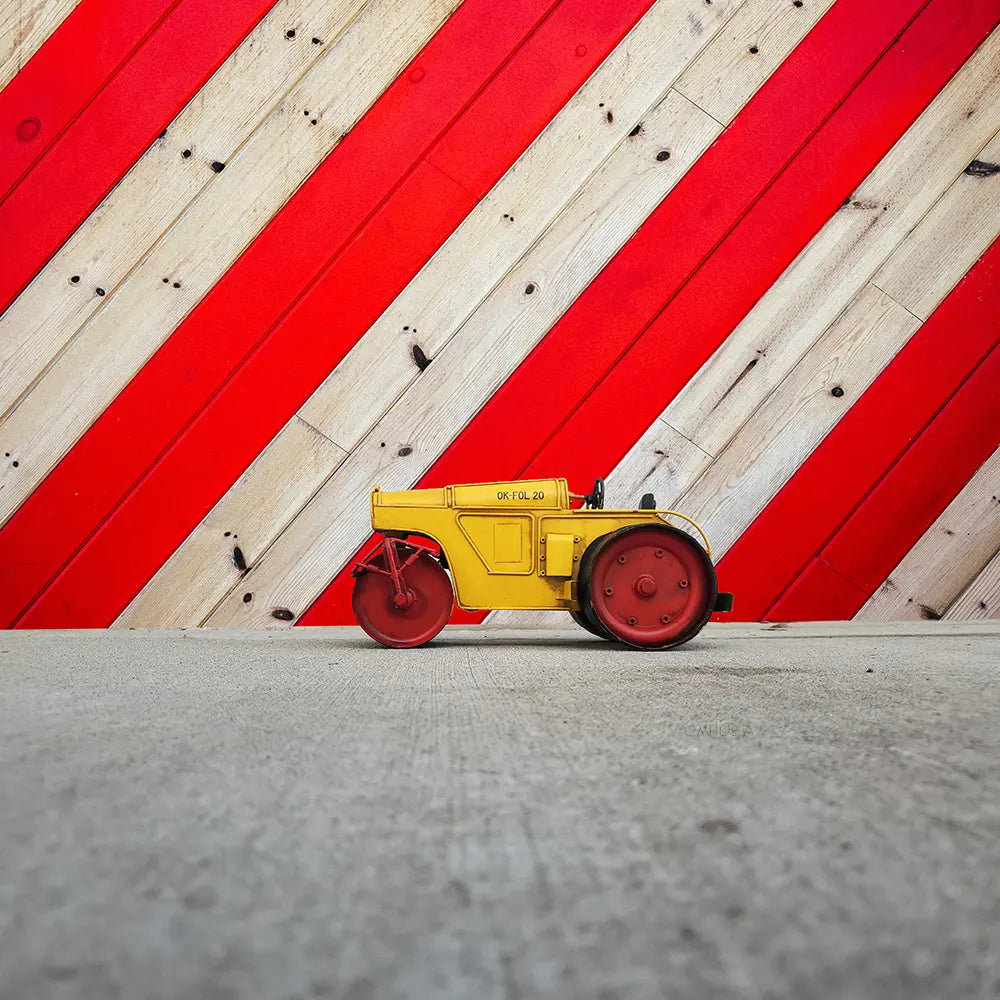 Metal Handmade Steam Roller Model